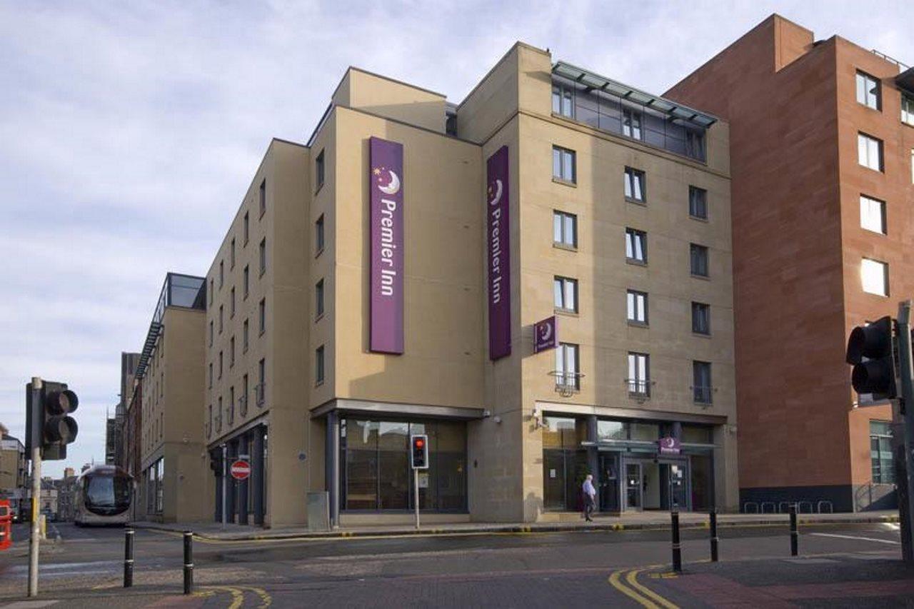 Premier Inn Edinburgh Central Bagian luar foto
