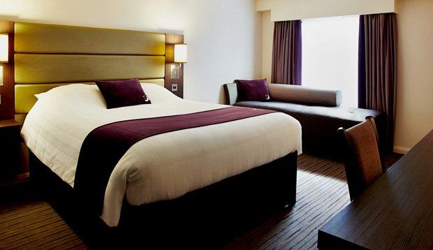 Premier Inn Edinburgh Central Bagian luar foto